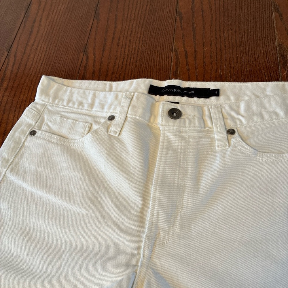 Calvin Klein Jeans Roll Up Cuff Shorts Women’s 4 Classic White Cotton - Picture 3 of 8